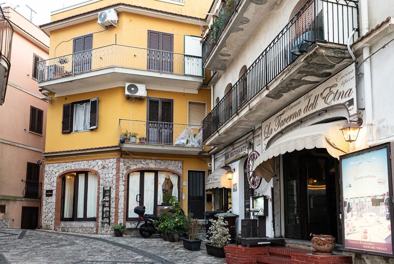 Casa Pirri Apartment Castelmola Exterior foto